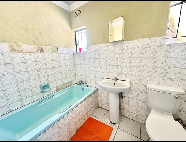 3 BEDROOM HOUSE FOR SALE IN IVY PARK